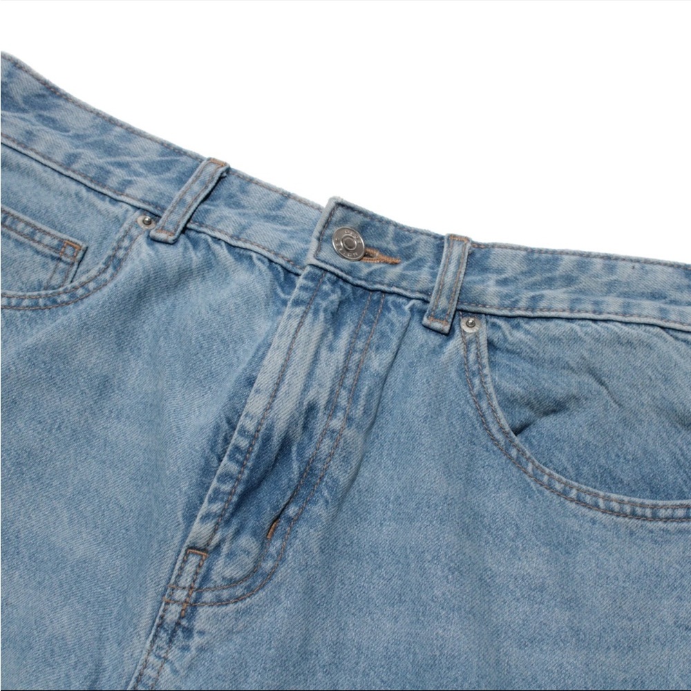 ASOS High Rise Straight Leg Denim Jeans Size 30 Tall in Blue